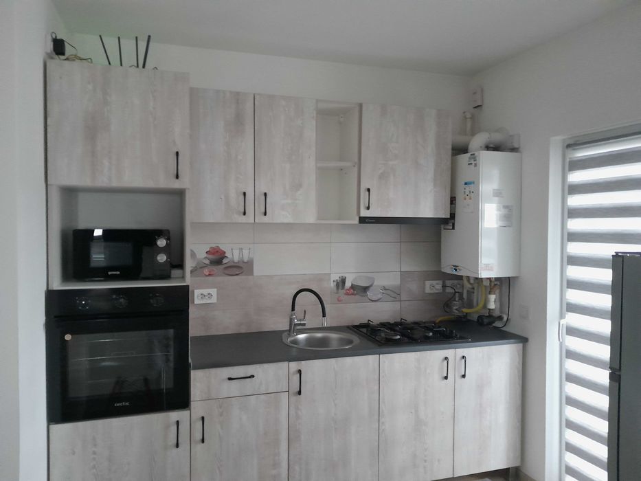 Inchiriez apartament 2 camere