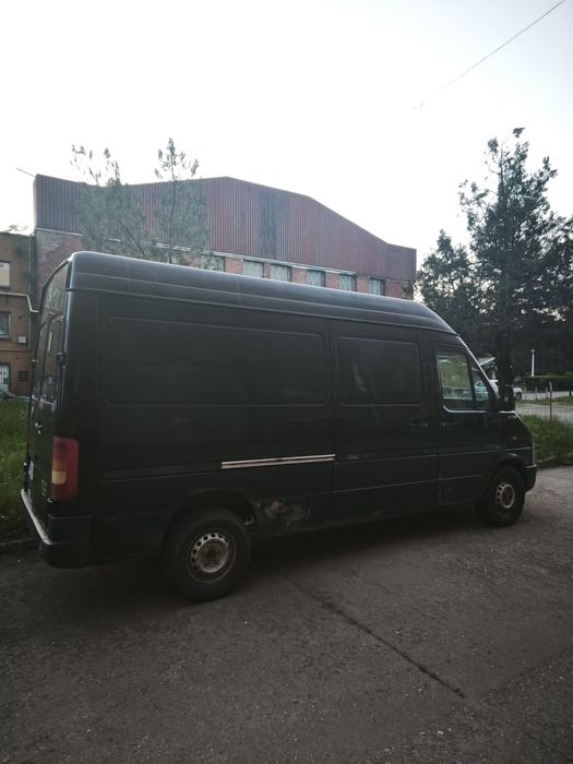 Volkswagen LT, varianta medie, negru