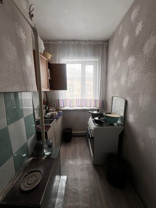 Продам трехкомнатную квартиру