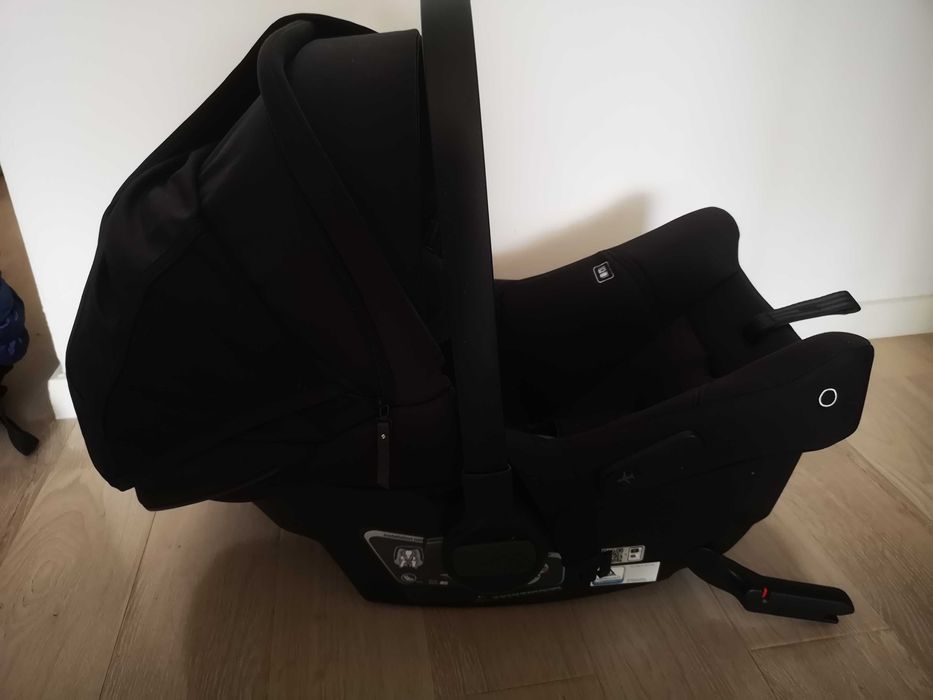 Scoica Nuna Urban Isofix inclus
