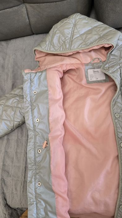 Пальто б/у зимние для девочки, 7 лет