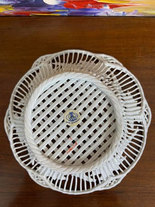 Cosulete din portelan fin impletit