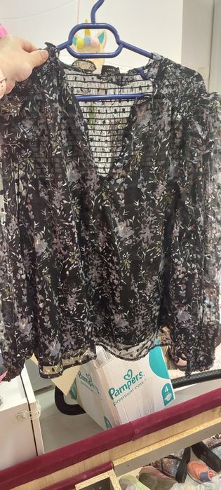 Bluzițe eleganta. Maimea xs,s,m ,l și xl