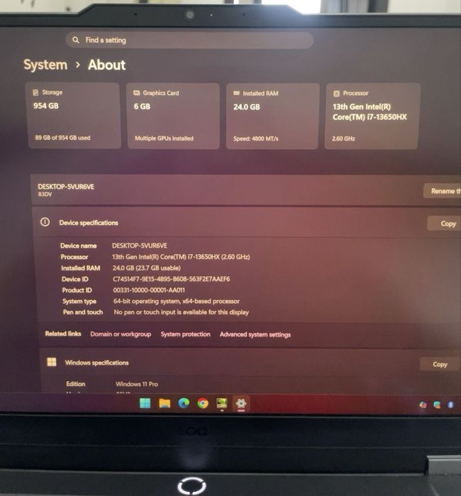 Intel Core i7-13650HX RTX 3050 Laptop 6 GB 24 GB DDR5 SSD 1 TB