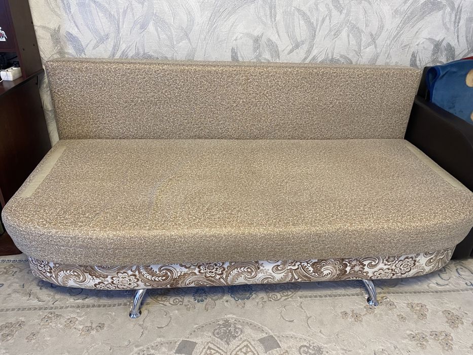 Продам диван б/у в отличном состоянии