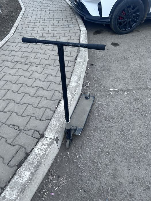 Трюковой самокат