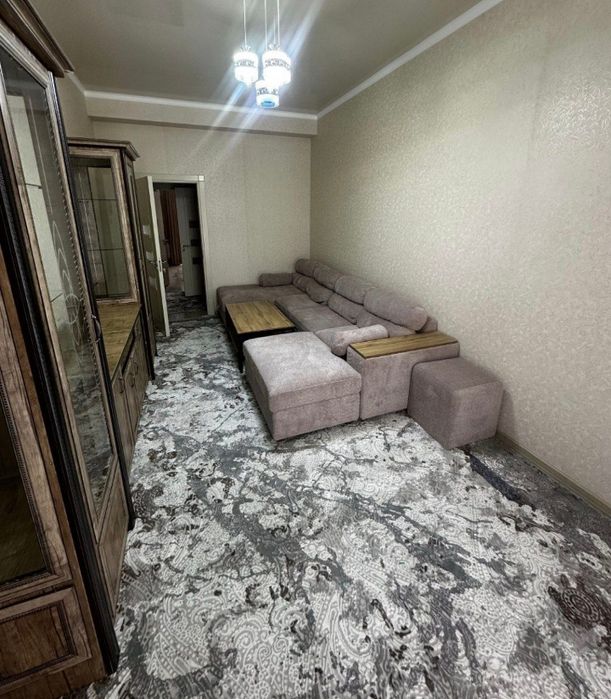 Кадишева 550$ 3 ком