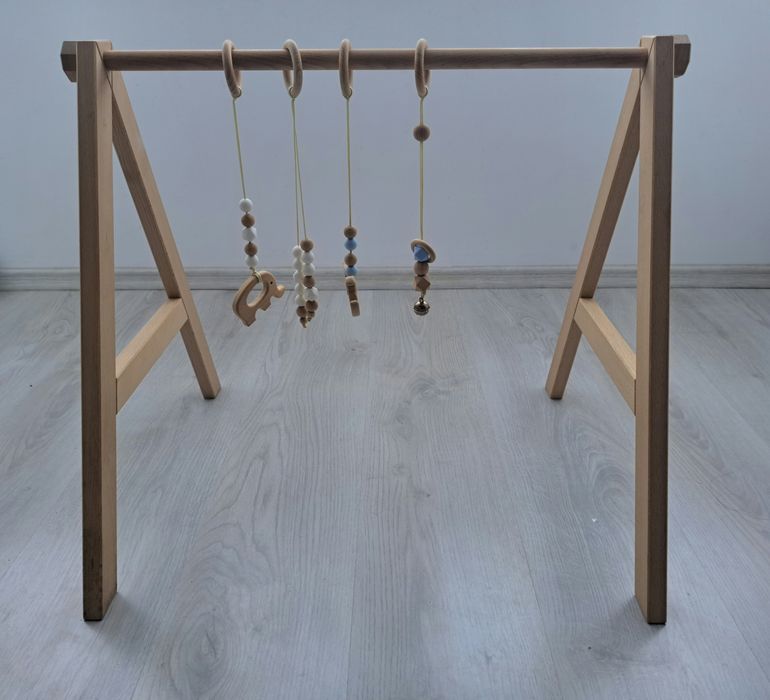 Centru de activitati din lemn pentru bebelusi - Natural