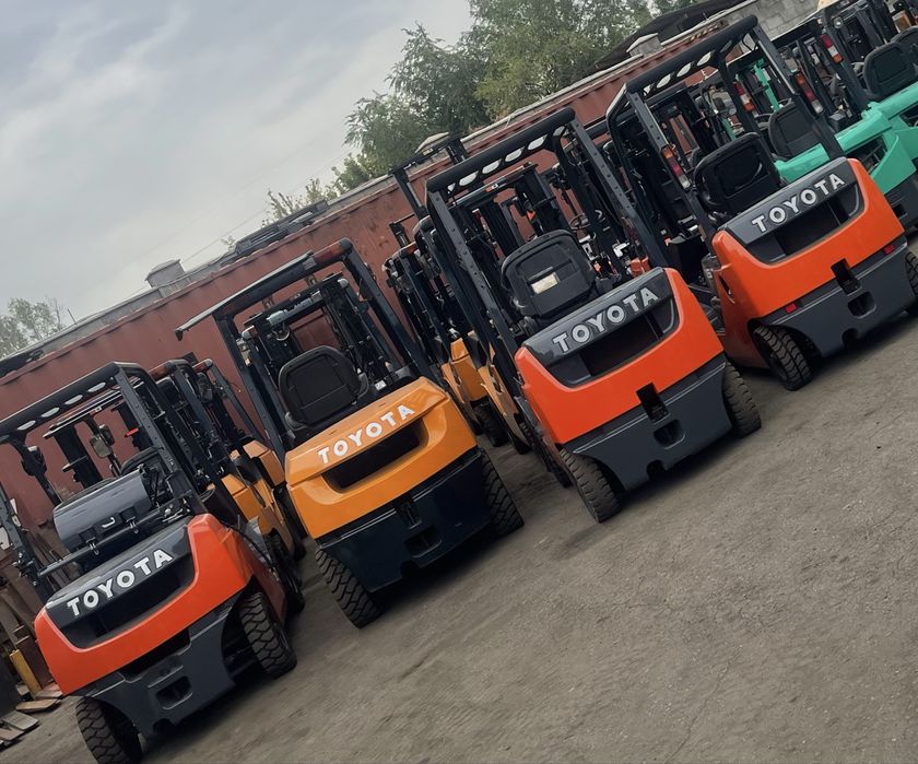 Toyota 4FG18 Вилочный погрузчик