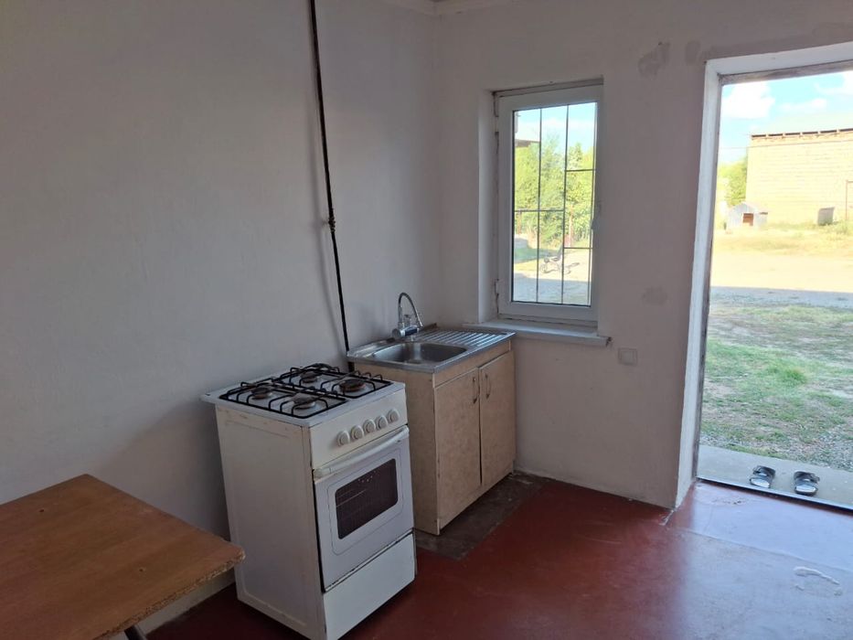 Продается времянка п образного строения