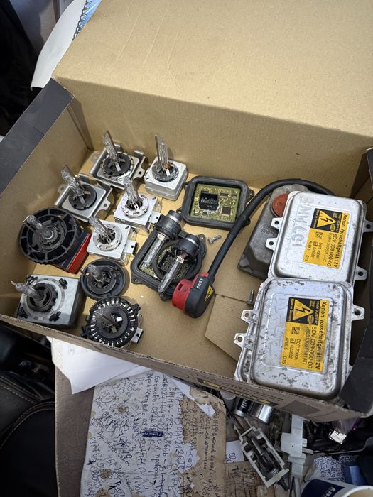 Фар за Opel antara xenon