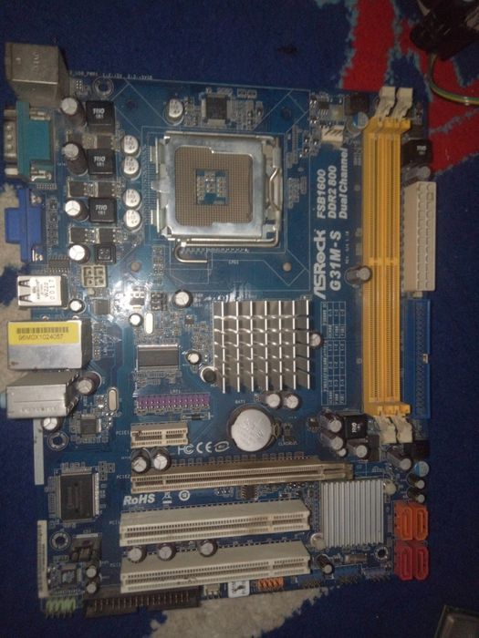 Прадайоца материнская плата