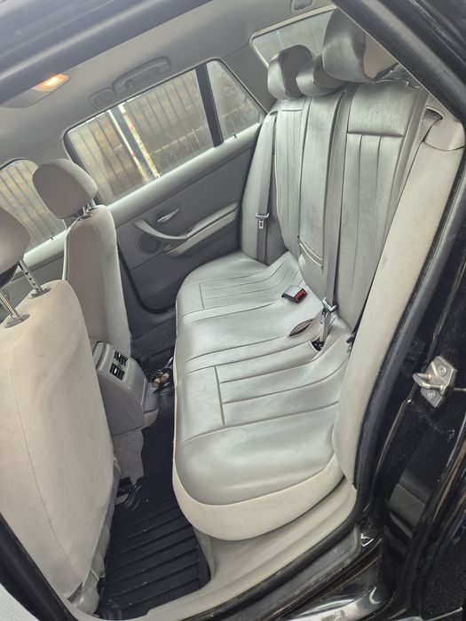 BMW Seria 3 break cu motorizare 318D