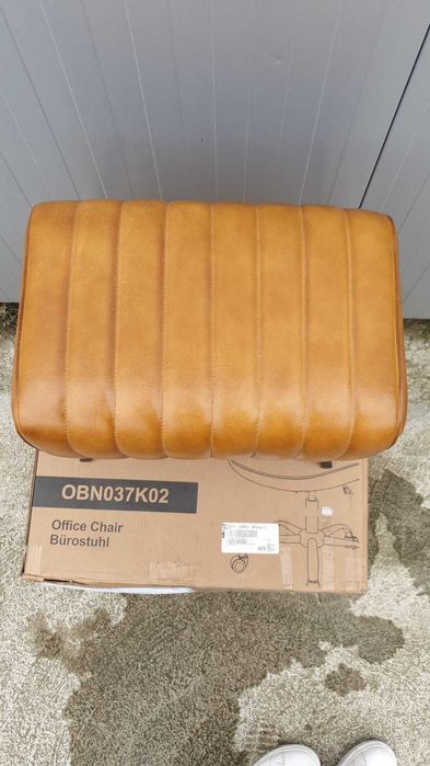 Taburet din piele naturala, maro