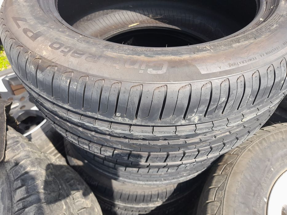 Vand 2 cauciucuri pirelli cinturato p7 275/45r18 vara runflat