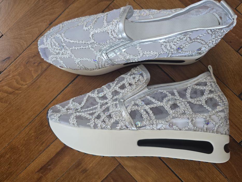 Дамски обувки прозрачни