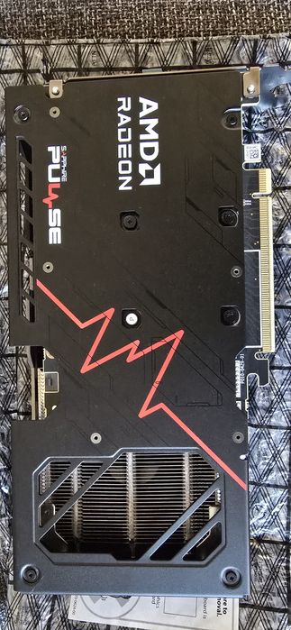 Placa Video Ati Radeon Sapphire RX 9060 XT Pulse Oc 16Gb