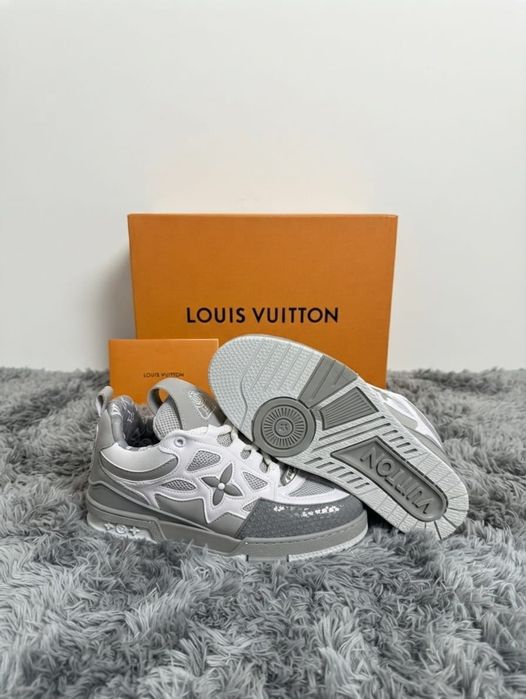 Adidasi LV Skate Alb - Full Box Calitate Premium