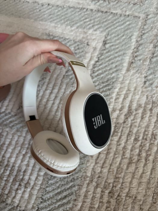 Наушники JBL и hoco