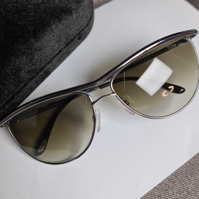 Солнцезащитные очки TF.