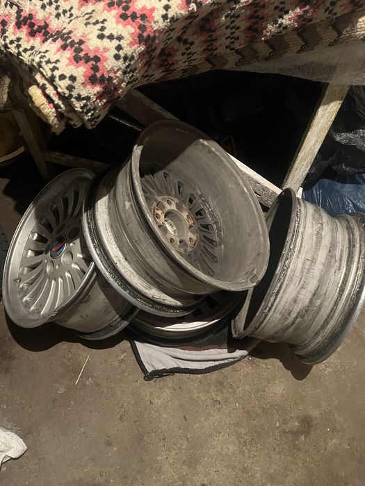 Продам диски р16 33 стиль