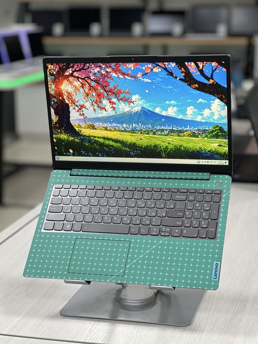 Lenovo ноутбук | 512Gb | Core i5-1235U