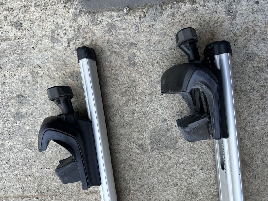 Bare Thule pentru portbagaj