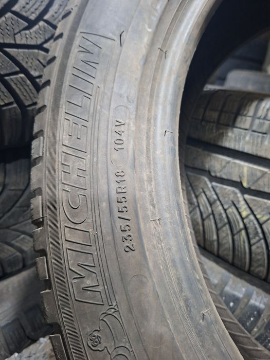 Продам шины 235/55/18  мишелин