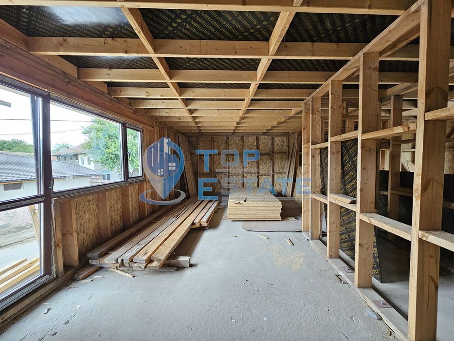 Продава се Къща в с. Хотница, Област Велико Търново - 500 кв.м за 370 €/кв.м - Снимка #11