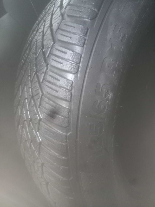 Зимни гуми Continental 185/65/15 2 бр за 25 лв
