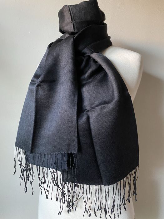 Черен шал от коприна, алпака, пашмина, кашмир, вълна/ различни видове