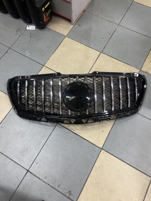 Тюнинг решотка радиатора Mercedes Sprinter 906 кузов
