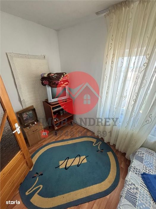 Apartament 2 camere de vanzare, zona Neptun – etaj 4, 38 mp