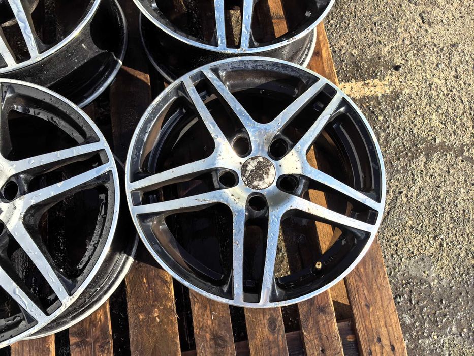 16 цола 5 х 112 мм Фолксваген / Ауди / Мерцедес / Шкода - 7 Инча/ ЕТ35