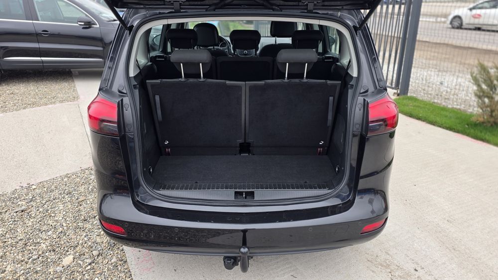 Opel Zafira  an 2012 RAR EFECTUAT 1.4 benzina 120 cp 7 locuri