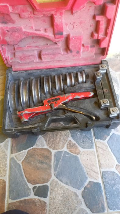 Virax de îndoit țevi