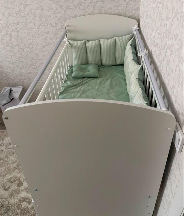 Продам детскую кровать