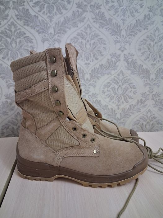 Берцы 43 размер  новый