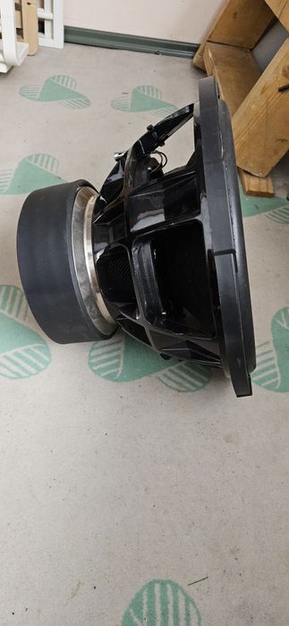 Vand difuzor gladen 15" 2200w rms