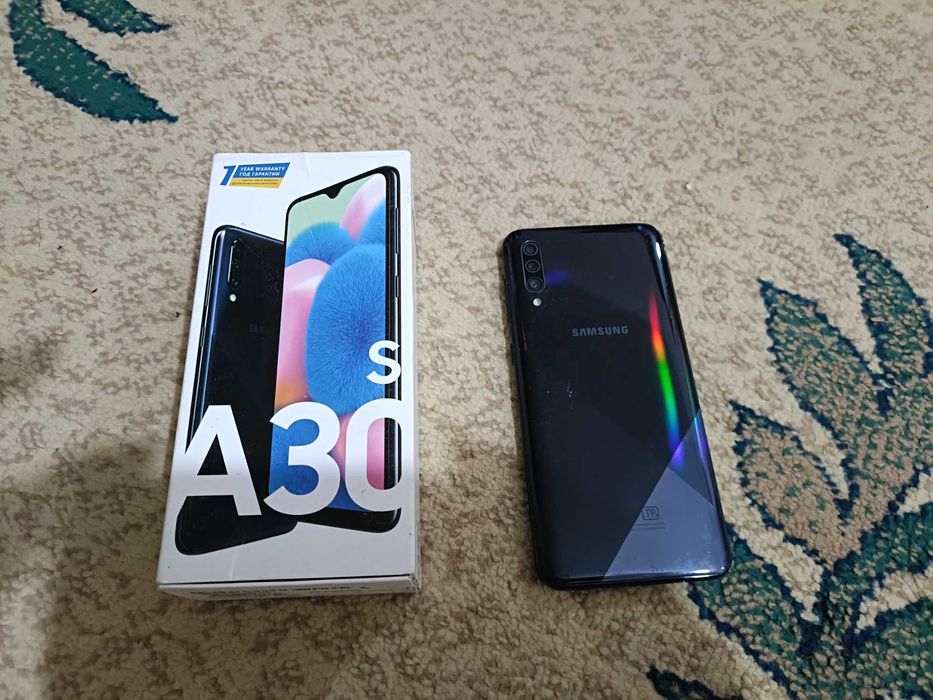 Смартфон Samsung Galaxy A30s