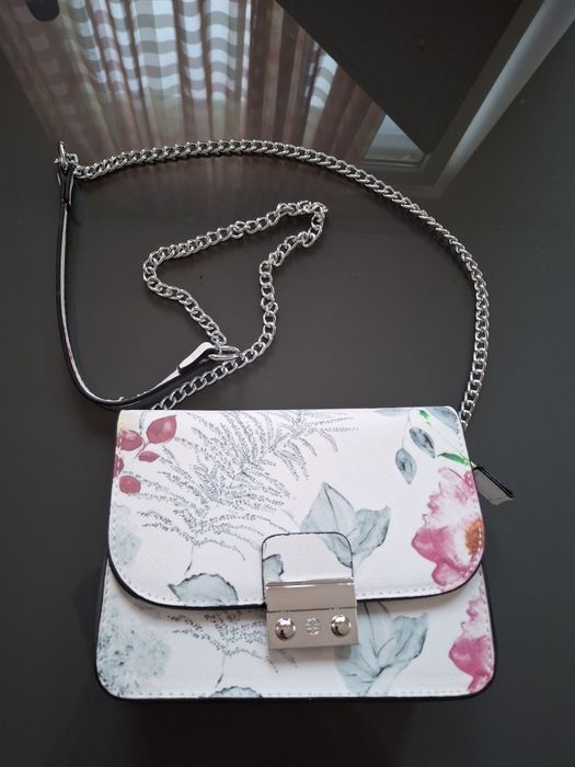 Чанти нови и втора употреба