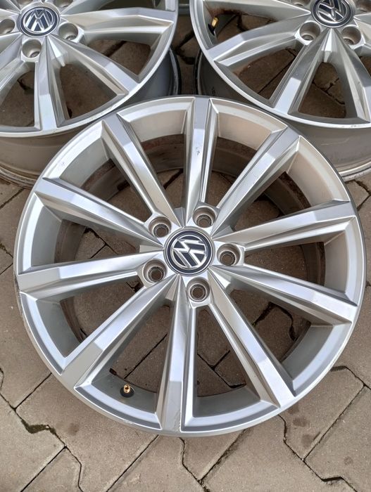 4 jante 5x112 R17 originale Volkswagen passat b8 CC  b7 golf 5,6,7