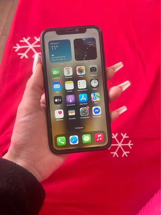 iPhone 11 128GB Black | Face ID | Baterie 90%