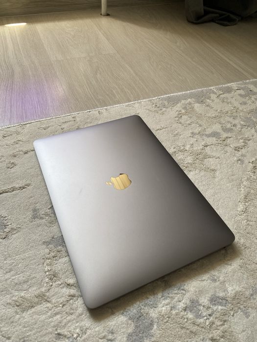 Makbook Air 13 M1