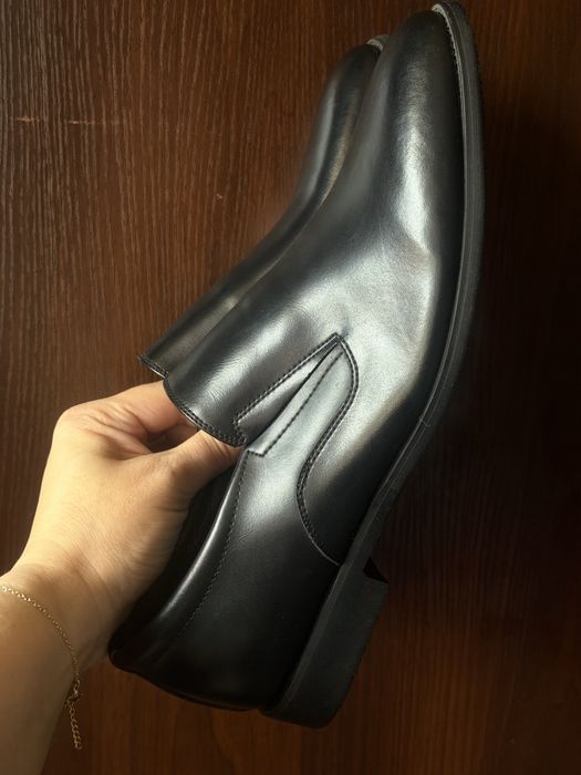 Продам мужские туфли
