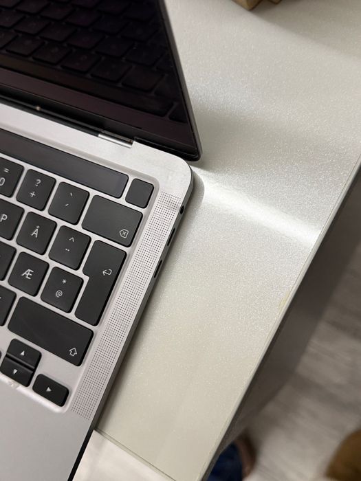 MacBook Pro 2020 13inch