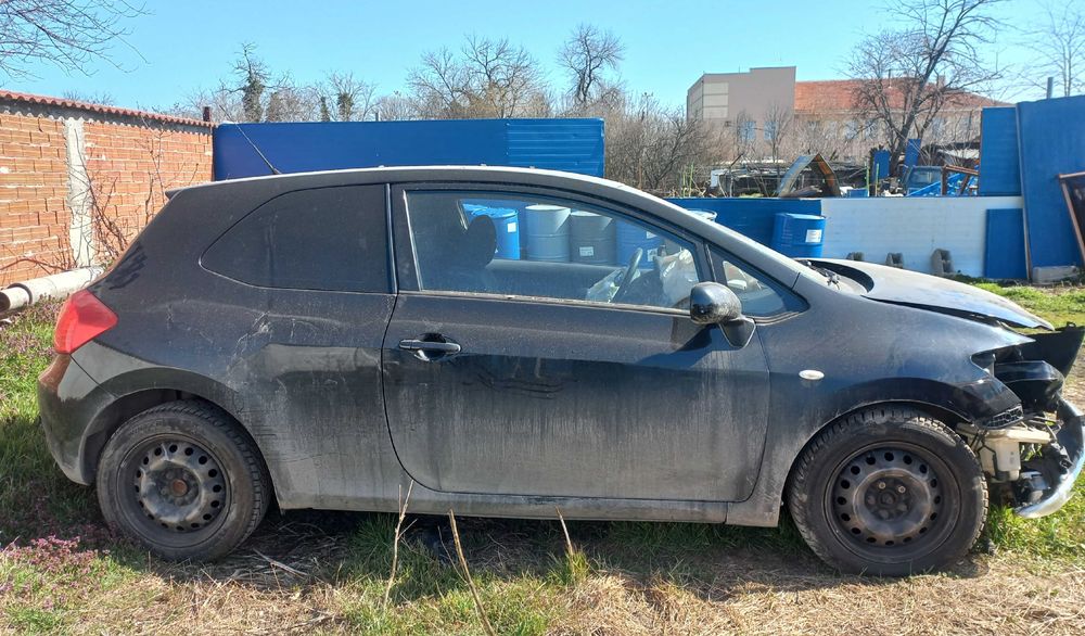 Toyota Аuris 2.0 126к.с. на части