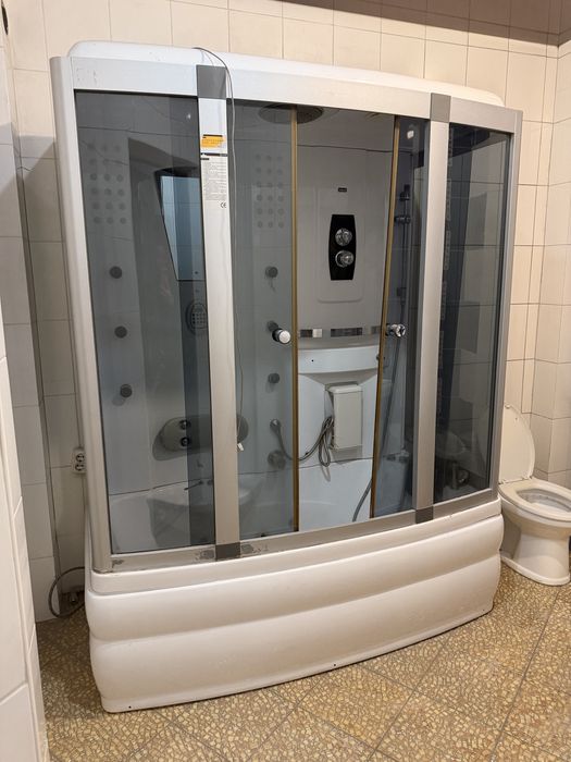 Продам душевую кабину, самовывоз и демонтаж