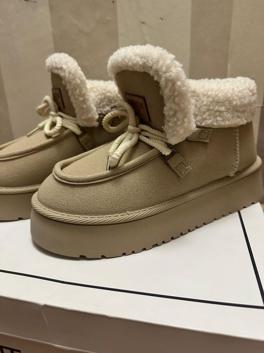 Срочно продаю новый угги