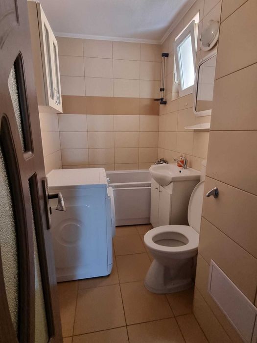 Apartament 3 camere de închiriat – Str. Sovata